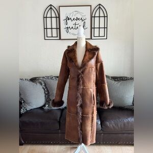 Regent Park Brown Long Fur-Trimmed Trench Coat Size M Button Up Closure Winter